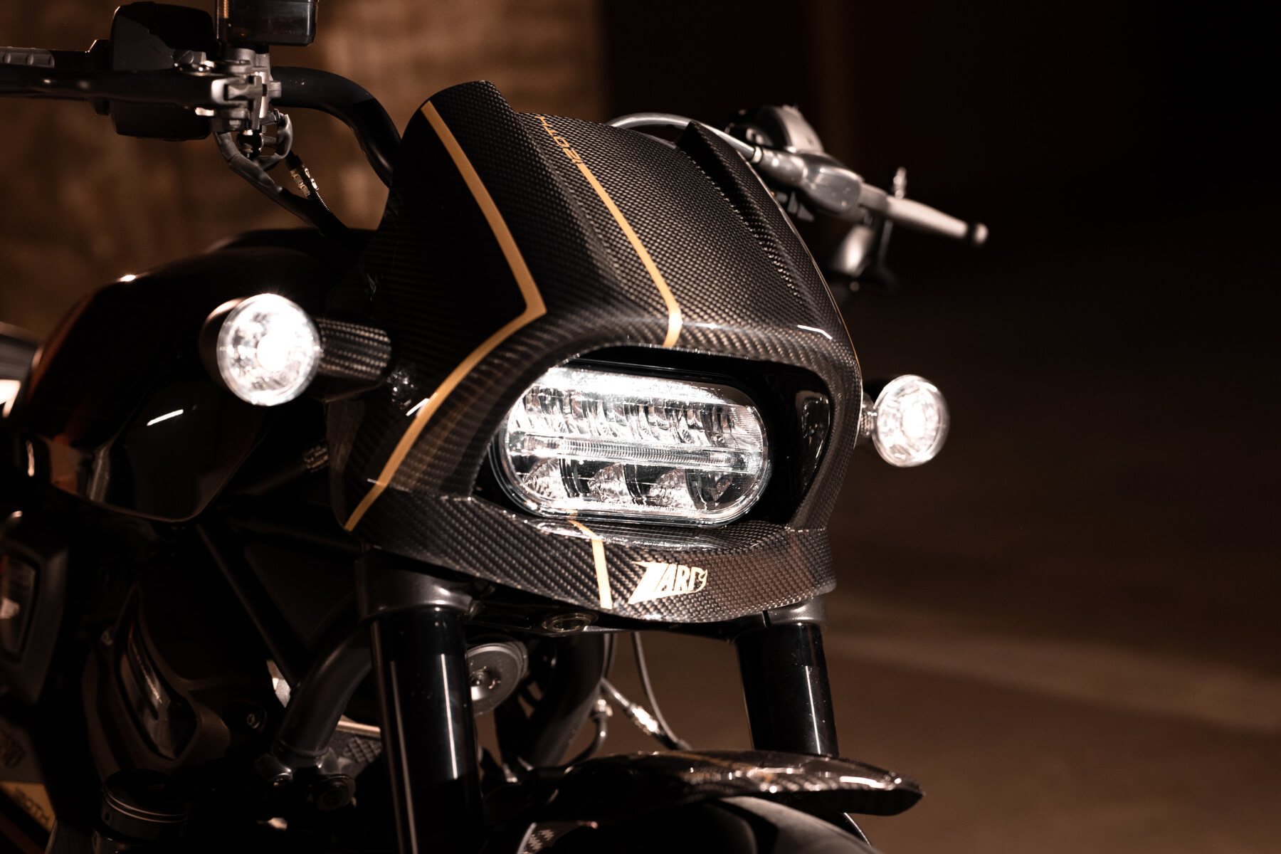 Zard 120th ANNIVERSARY LIMITED EDITION Carbon Fiber Headlight Fairing Kit for Harley Davidson Sportster S 1250 Zard 120th ANNIVERSARY LIMITED EDITION Carbon Fiber Headlight Fairing Kit for Harley Davidson Sportster S 1250